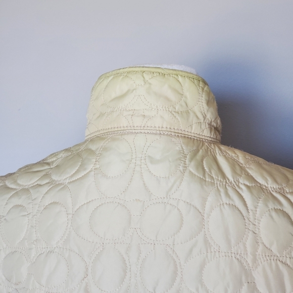 Coach Beige Cream Monogram Quilted Signature Coat Jacket Womens Size XS - Picture 9 of 14